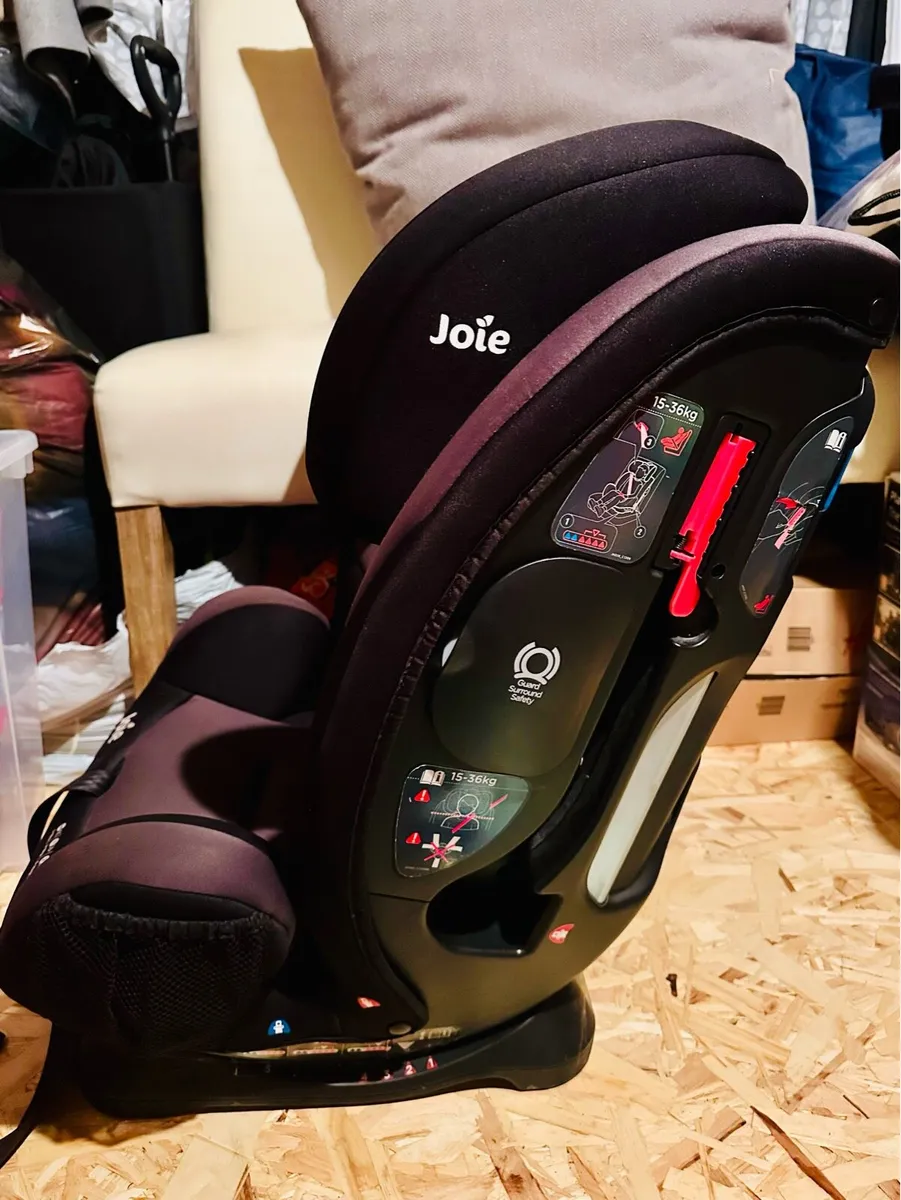 Joie car seat - Image 1