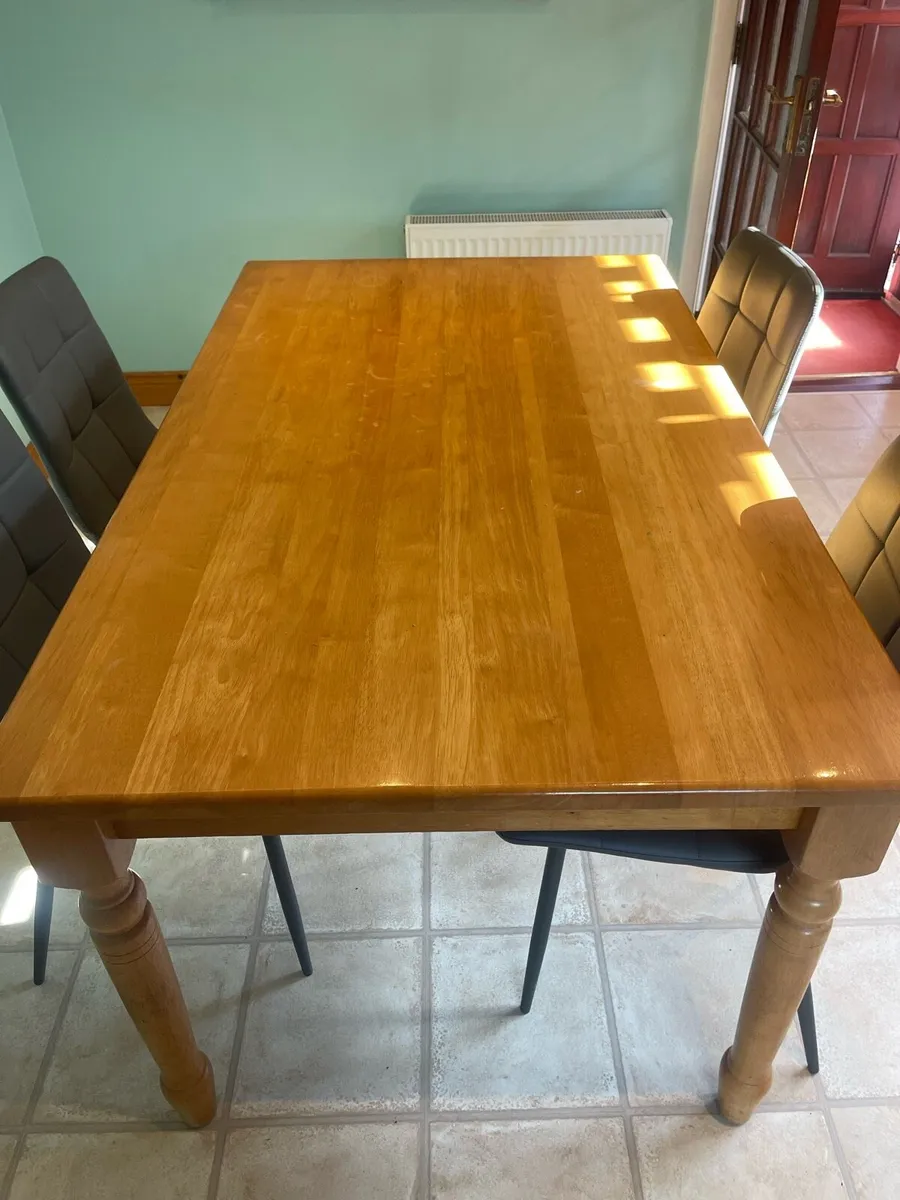 Gorgeous Solid 5Ft Wooden Kitchen Dining Table - Image 1