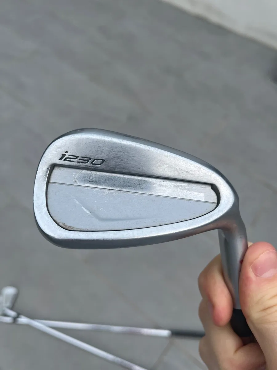 Ping I230 golf irons full set - Image 1