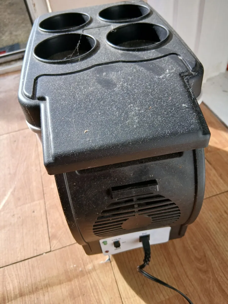 Car fridge - Image 3