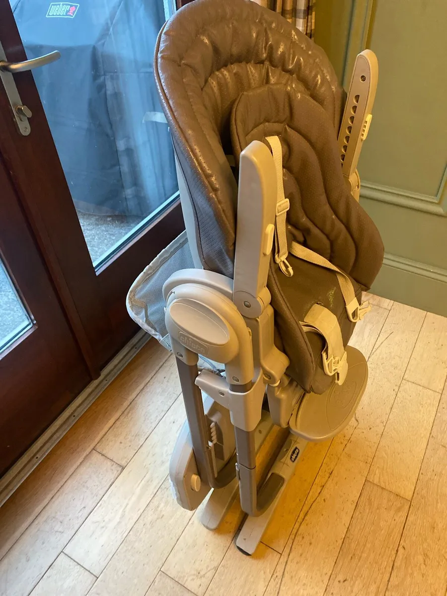 High chair - Image 3