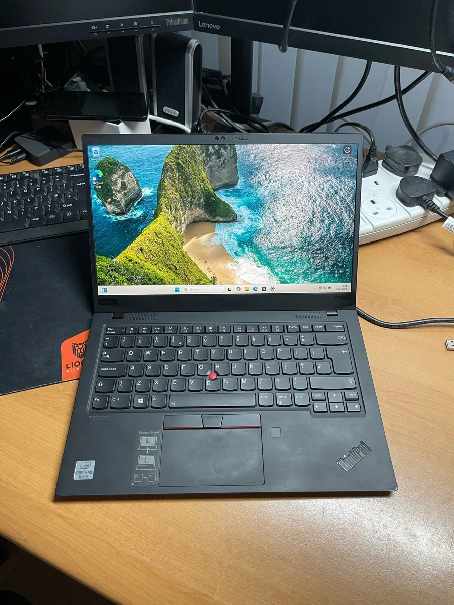 Lenovo X1 carbon i7 pro 16/512 Touchscreen - Image 1