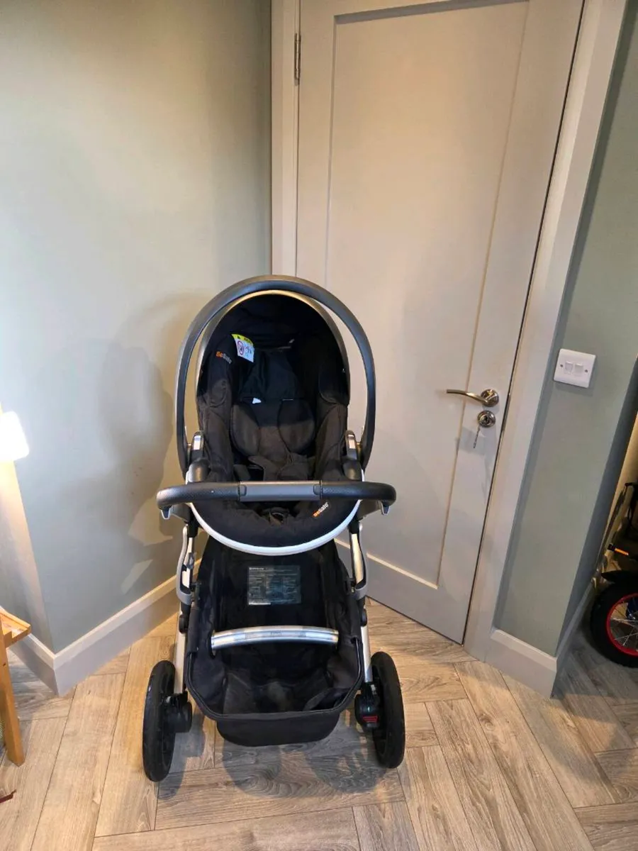 UPPAbaby VISTA V2 Complete Travel System - Image 4