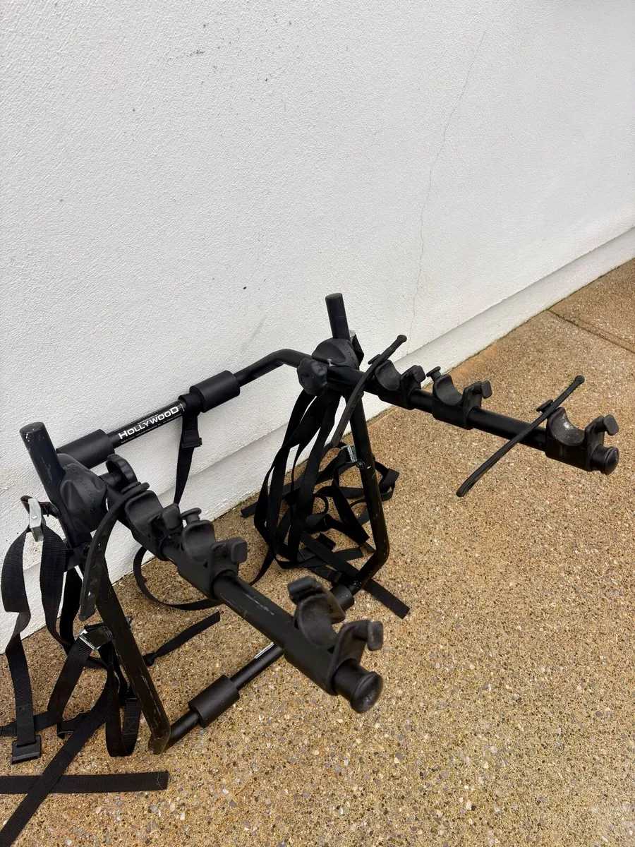 Hollywood Express 3 Bike Rack – Rear Mounted - Image 1