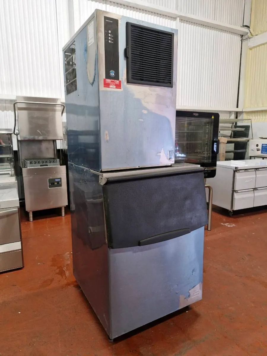 Hoshizaki 240kg Ice Machine - Image 1