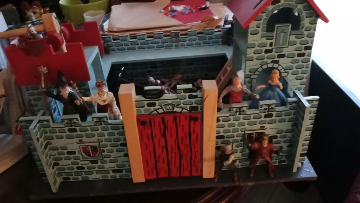 Toy Castle - Image 2