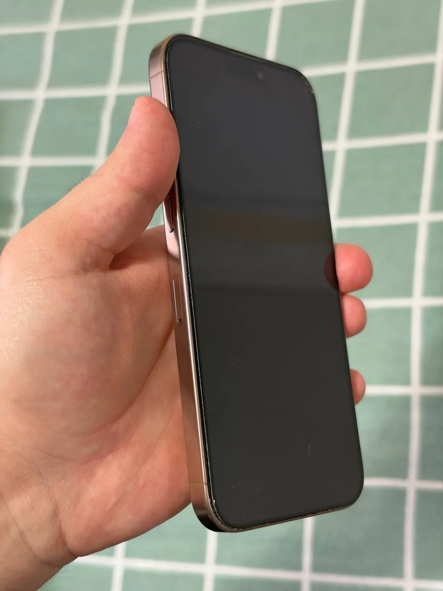 iPhone 16 pro max - Image 3