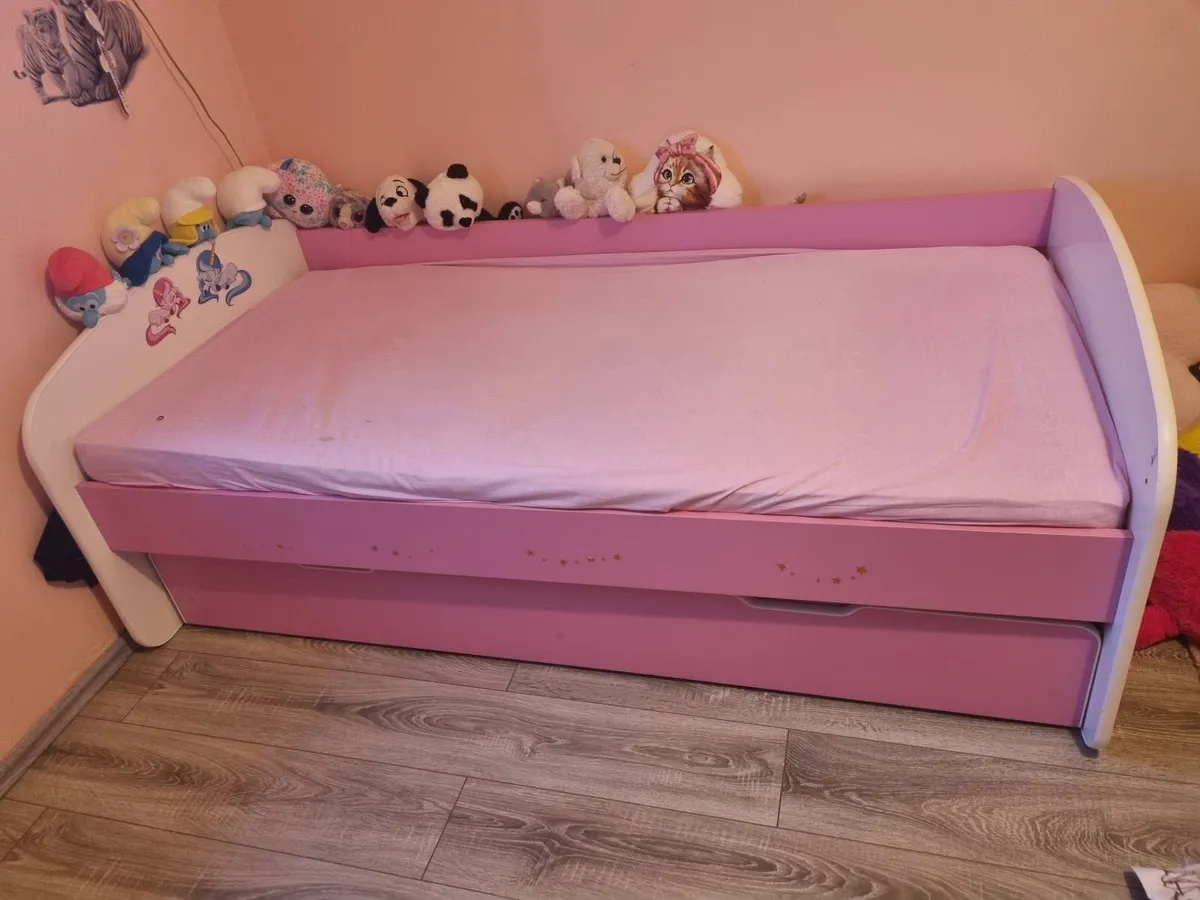 Kids bed - Image 1