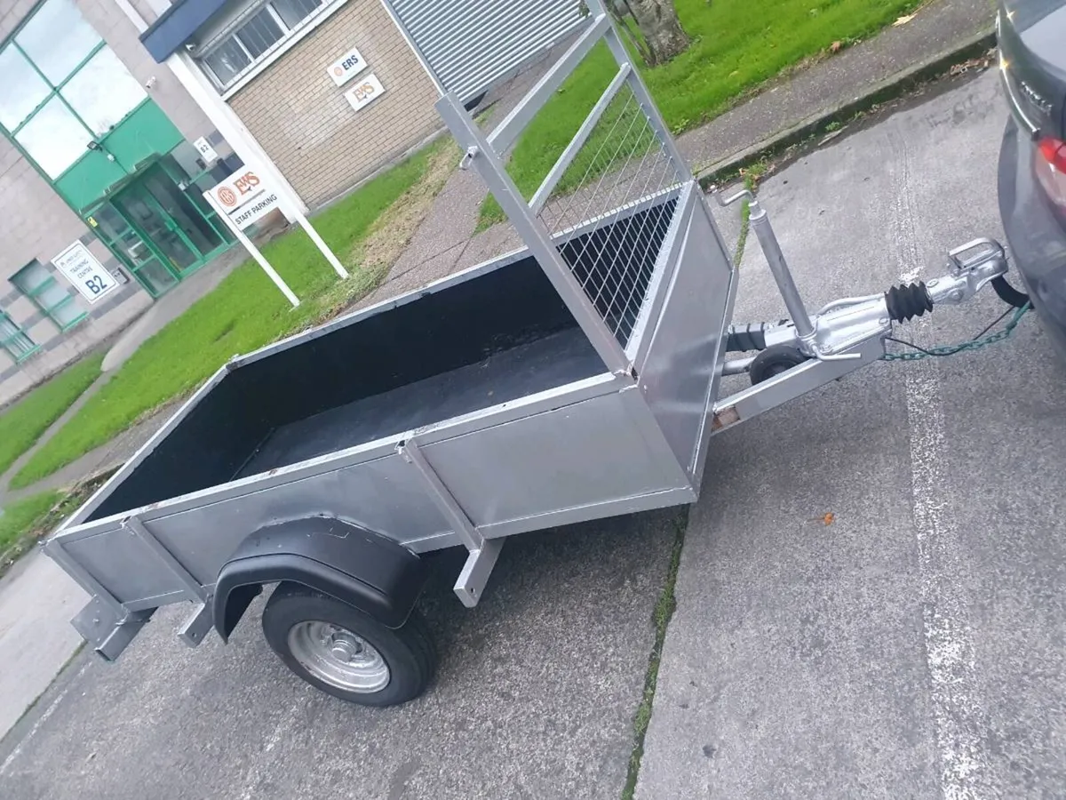 8 by 4 indispension car trailer new Heavy duty tyr - Image 2