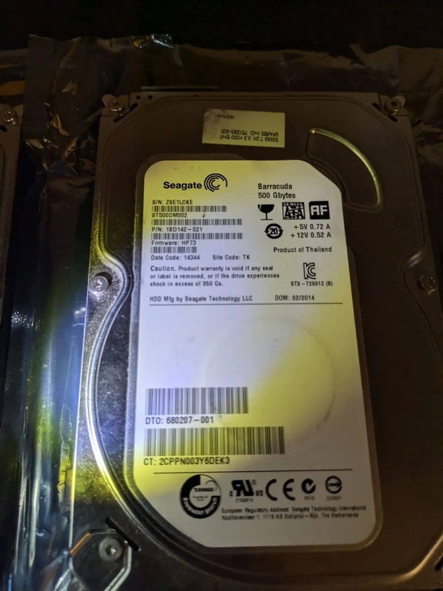 3.5" LFF SATA Mixed Hard drives 500GB each - Image 3