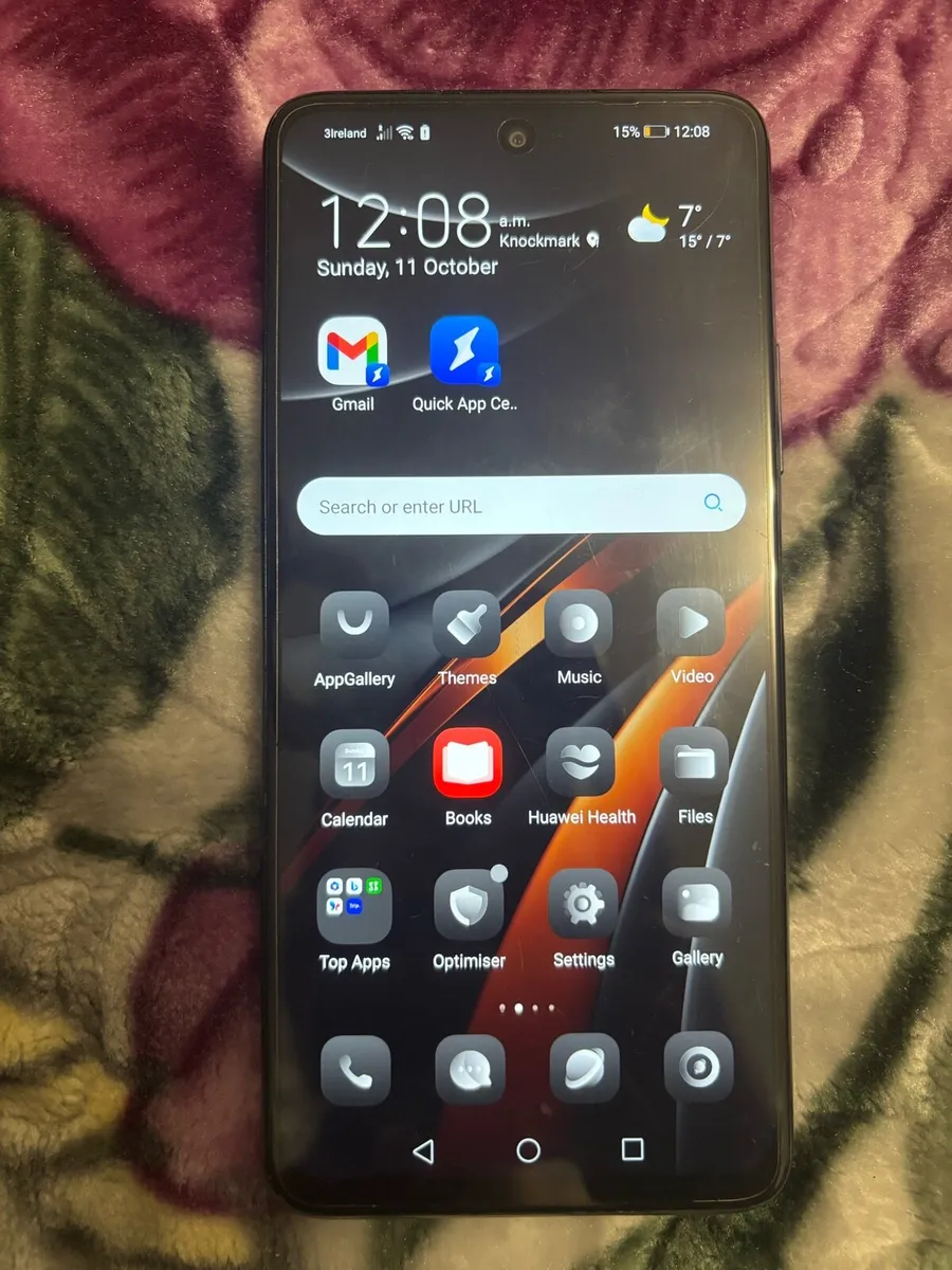 Huawei P Smart mobile phone – 128GB – Unlocked - Image 1