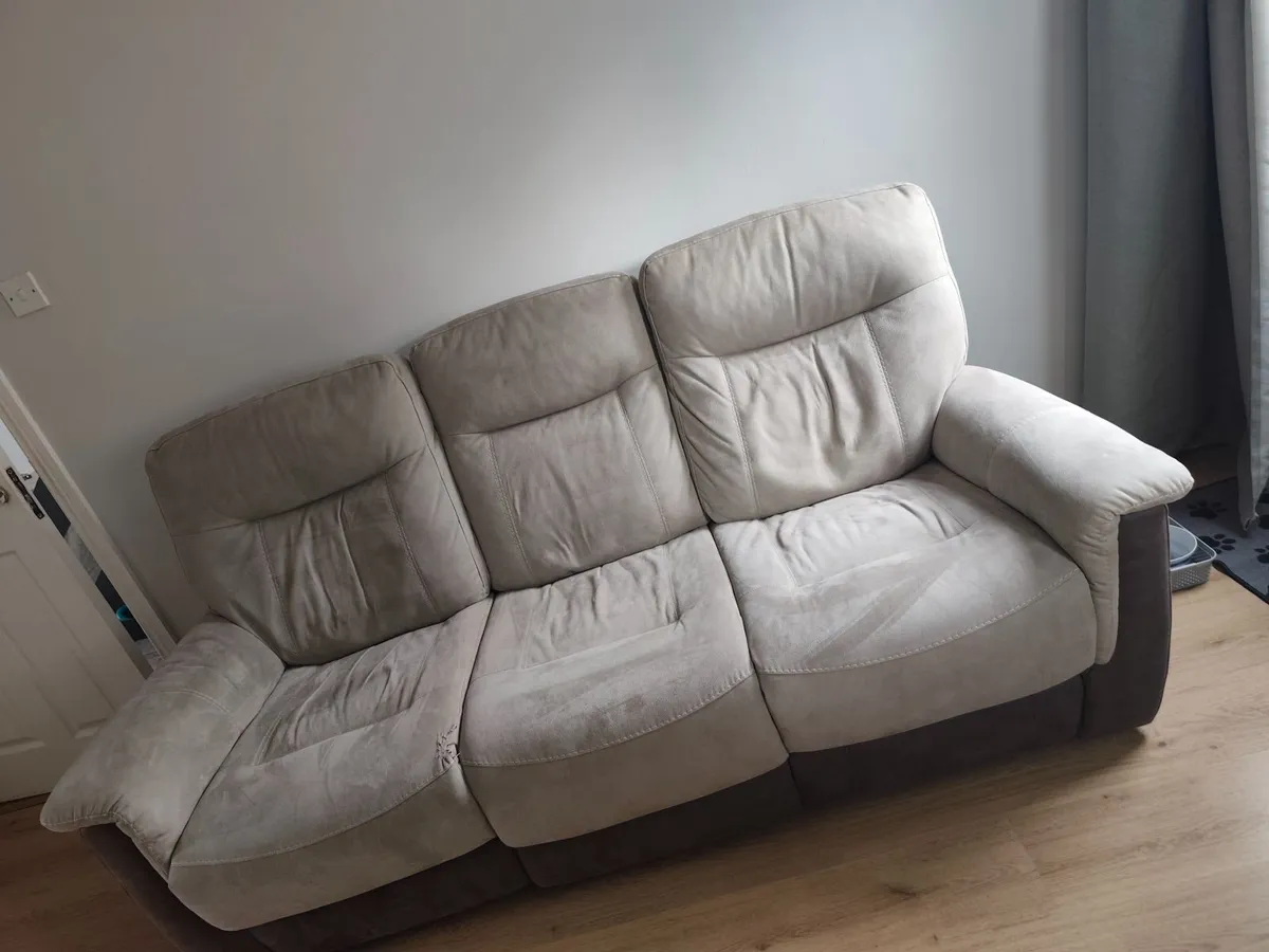 Couch - Image 1