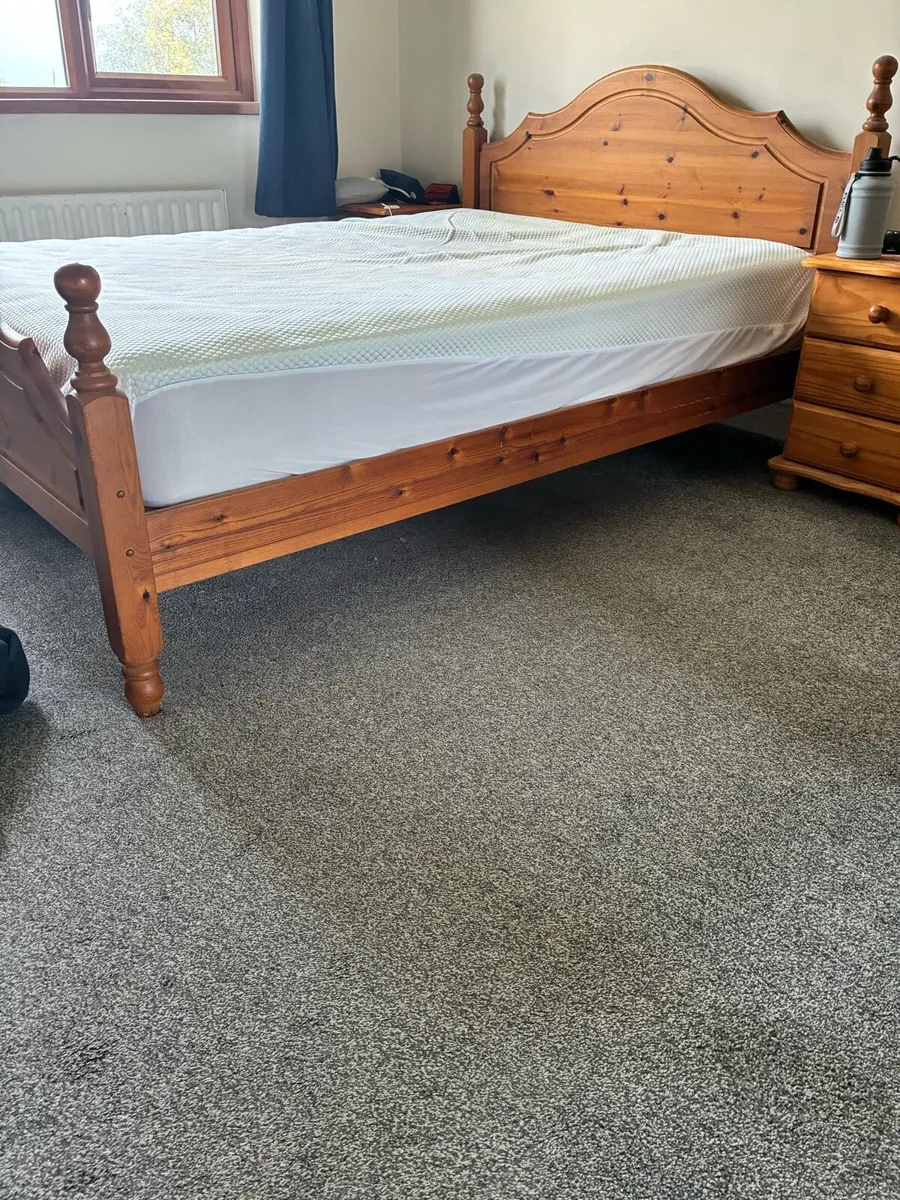 Super king size bed - Image 1