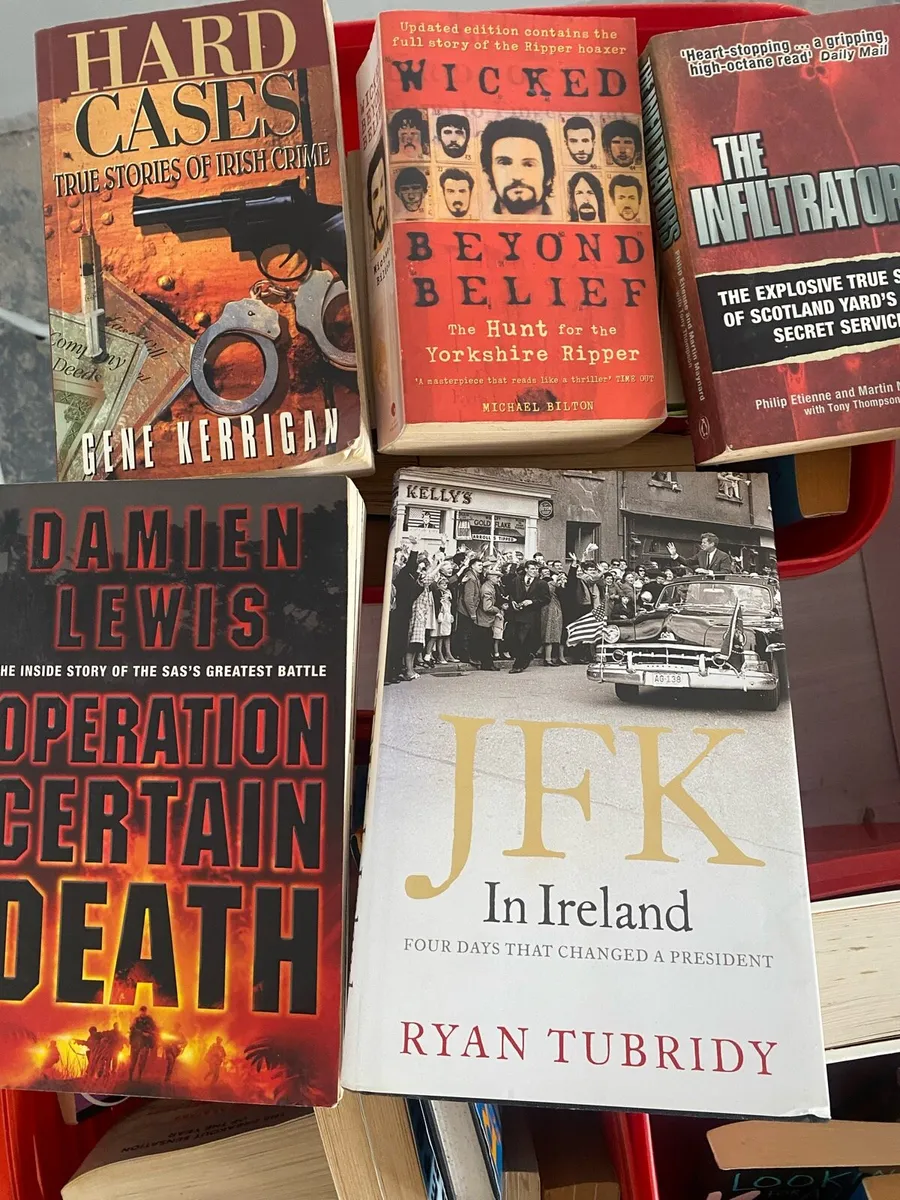 True crime book bundle