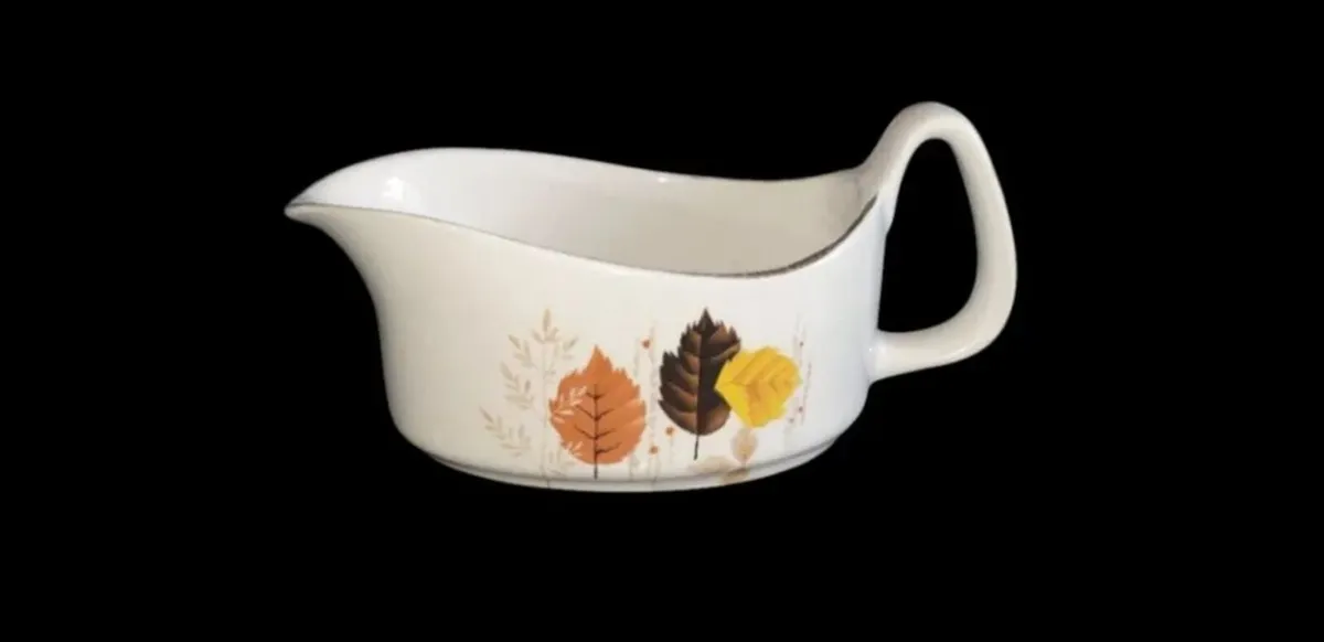 Pristine Vintage Arklow Pottery Gravy Boat - Image 1
