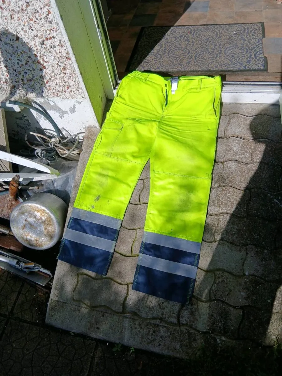 Work trousers - Image 1