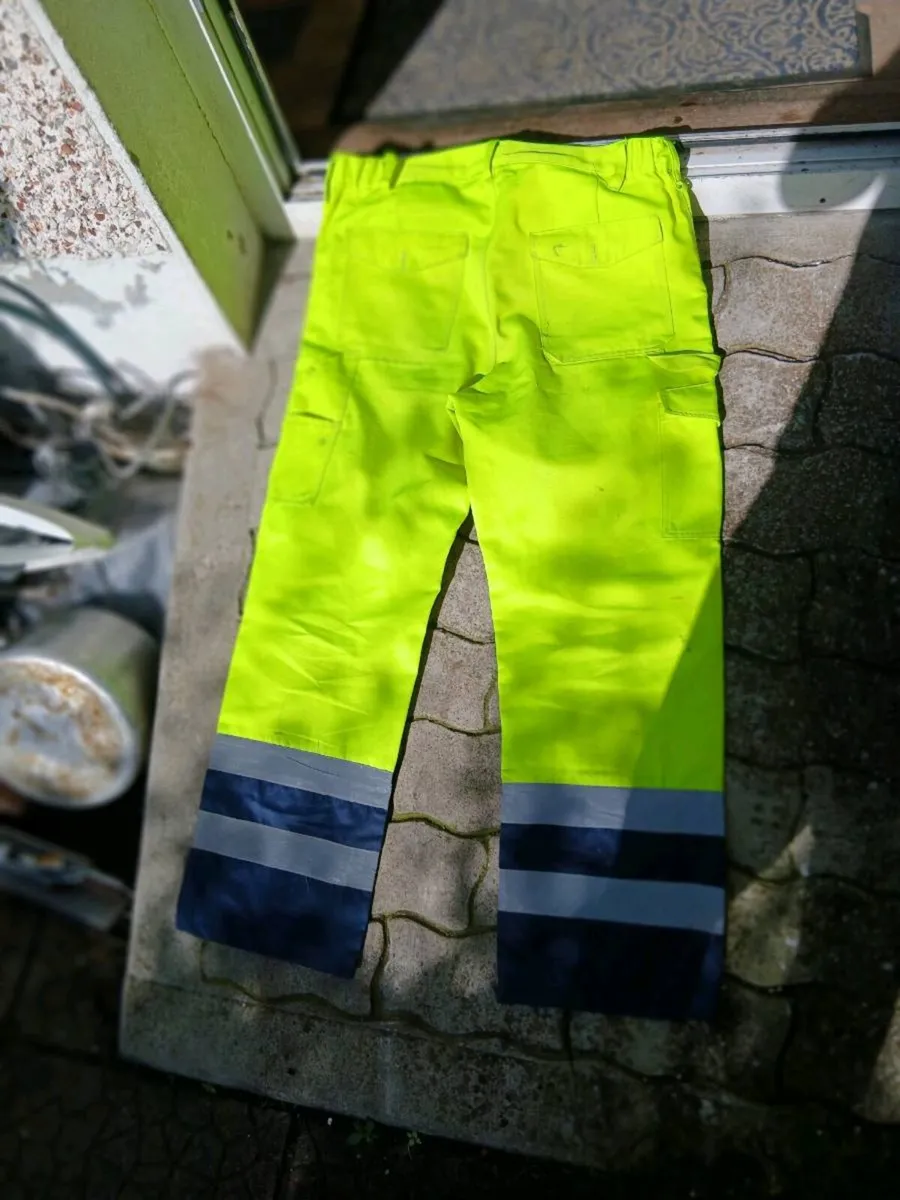 Work trousers - Image 2