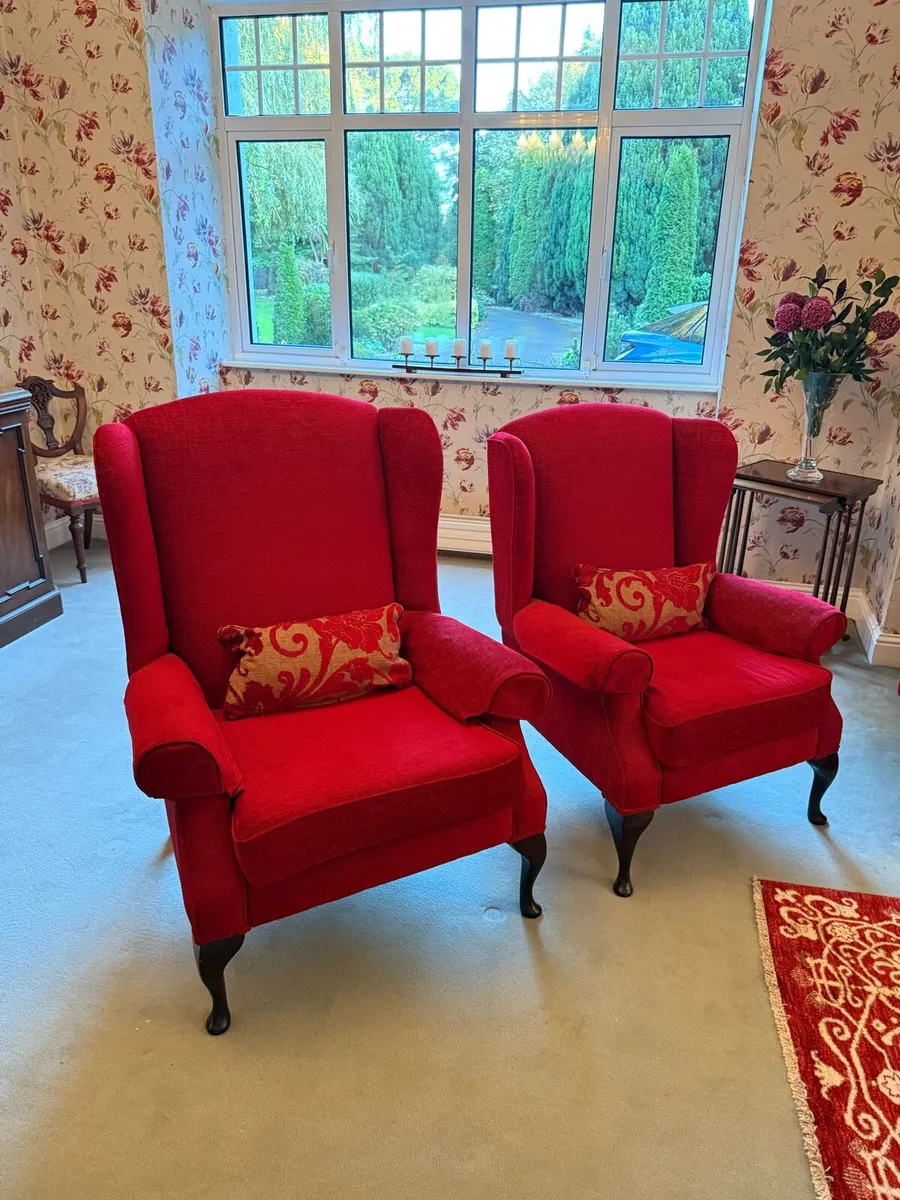 3 Seater & 2 Seater Sofas & Wingback chairs - Image 4