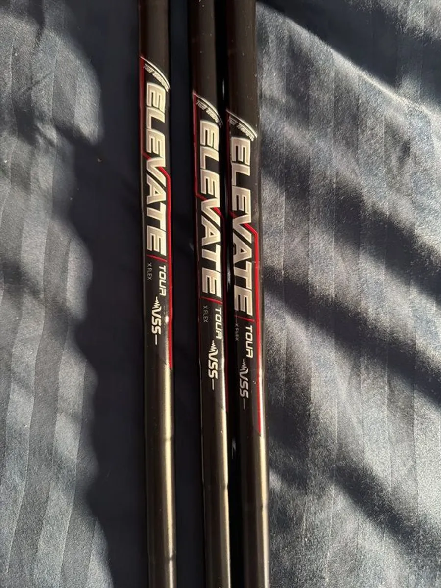 Set of elevate tour VSS tour wedge shafts black - Image 2