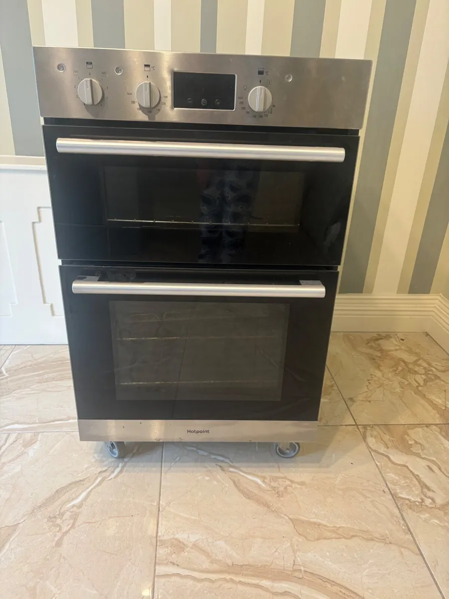 Oven - Image 3