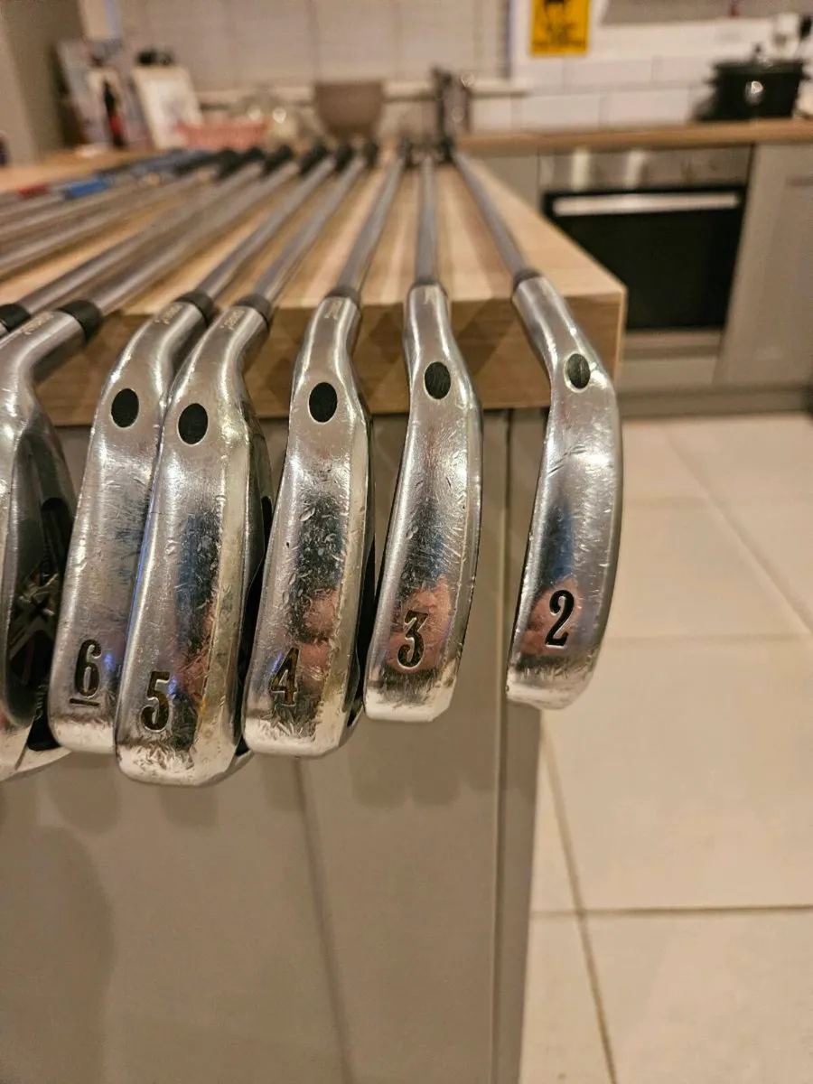 Set of golf clubs - Image 4
