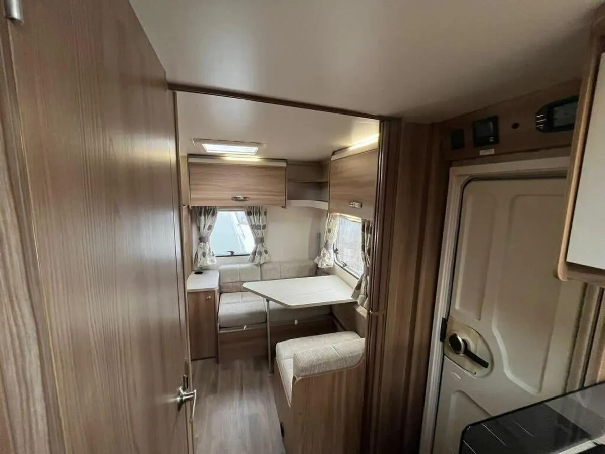 2018 Swift Prestbury 6 berth - Image 4