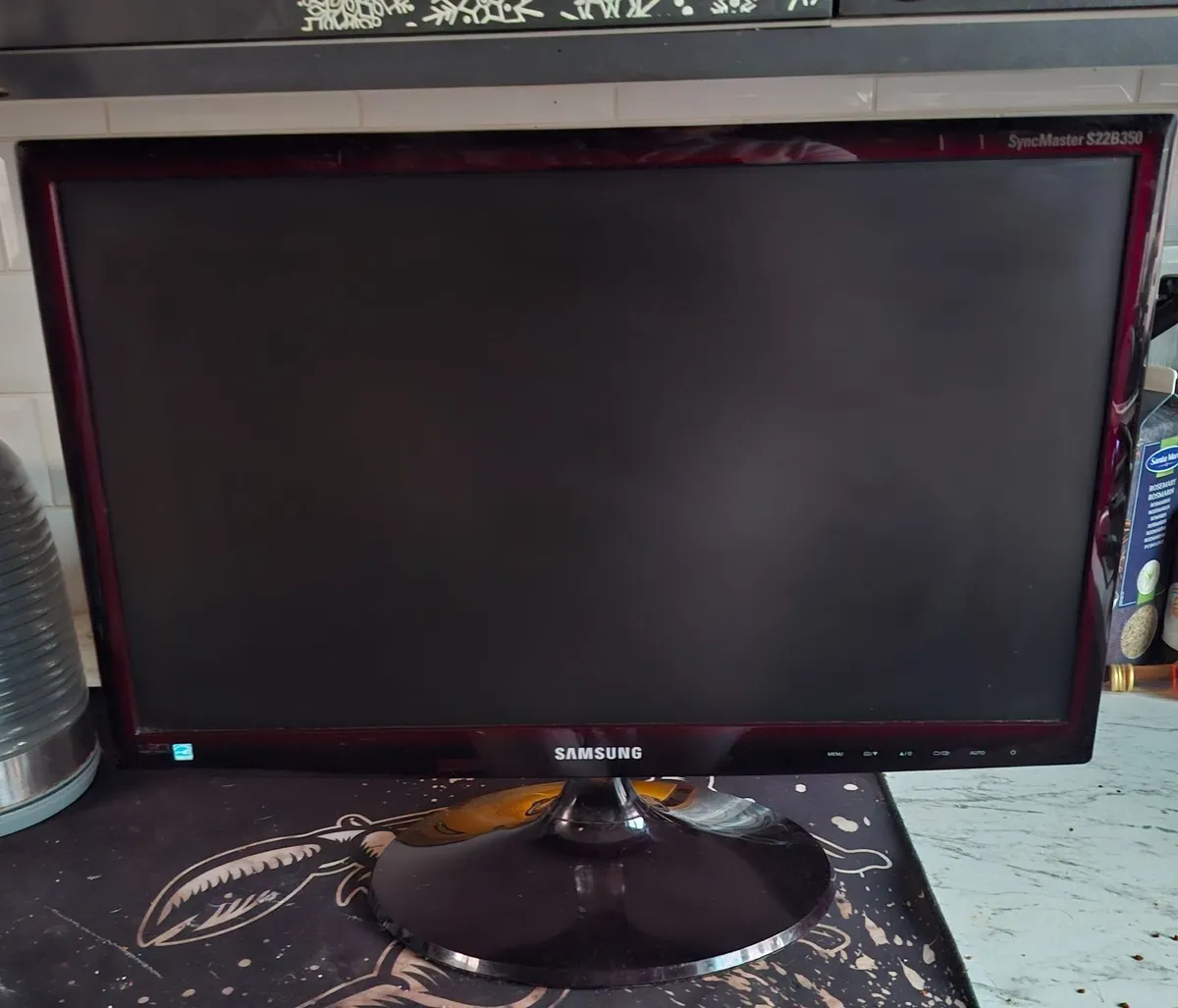 Computer Monitor 22" FULL HD LED Samsung Series 3