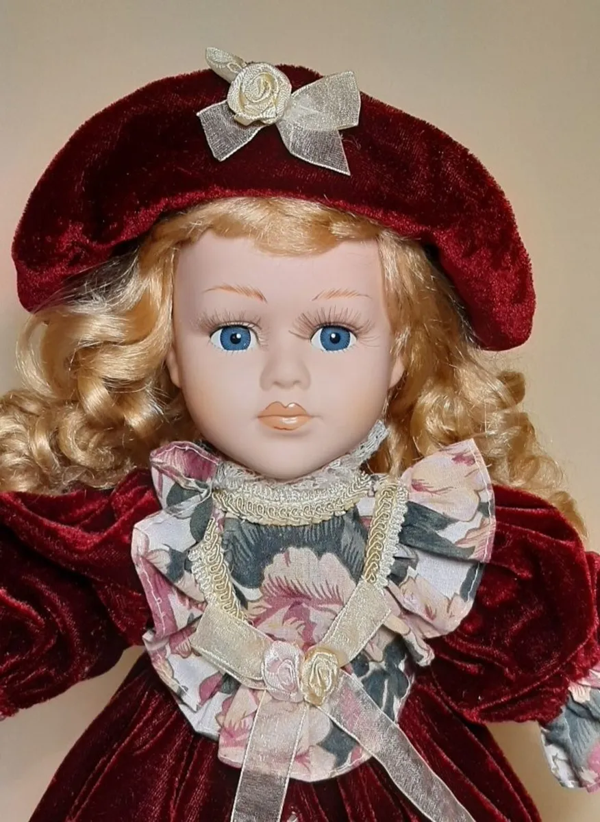 Porcelain dolls - Image 4