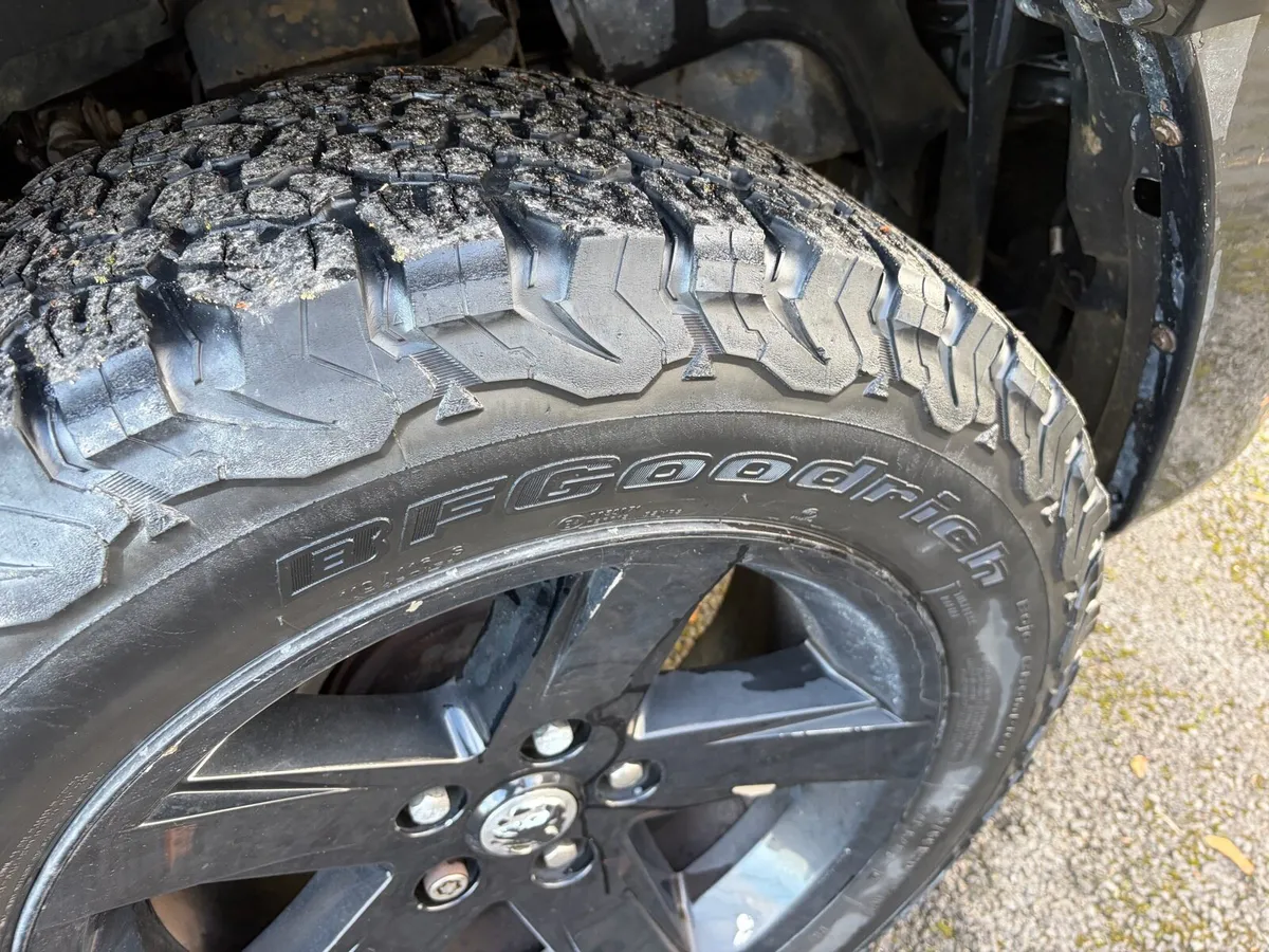 Dodge ram hemi - Image 4