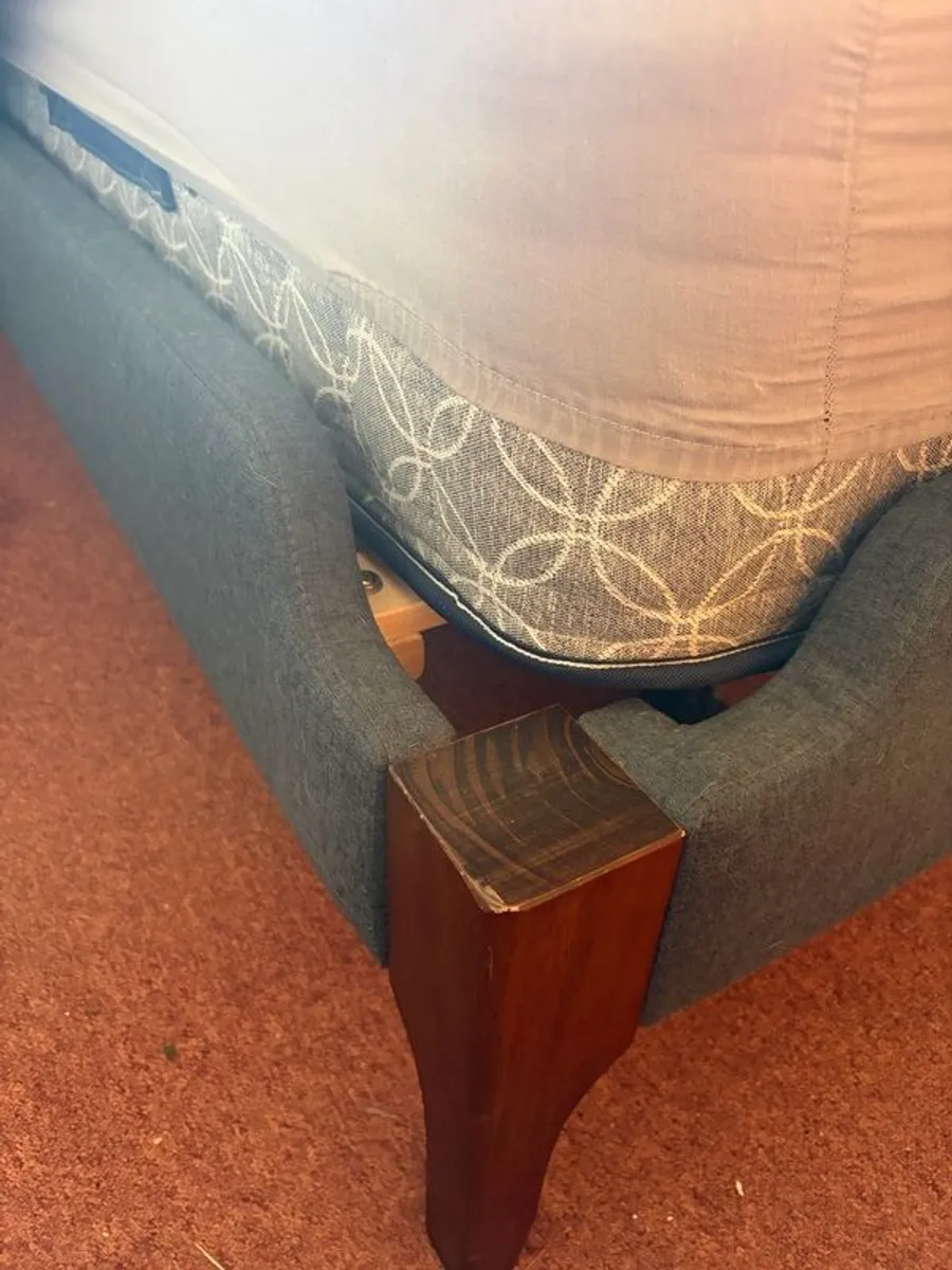 bed - Image 2