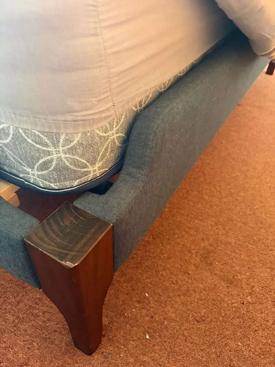bed - Image 3