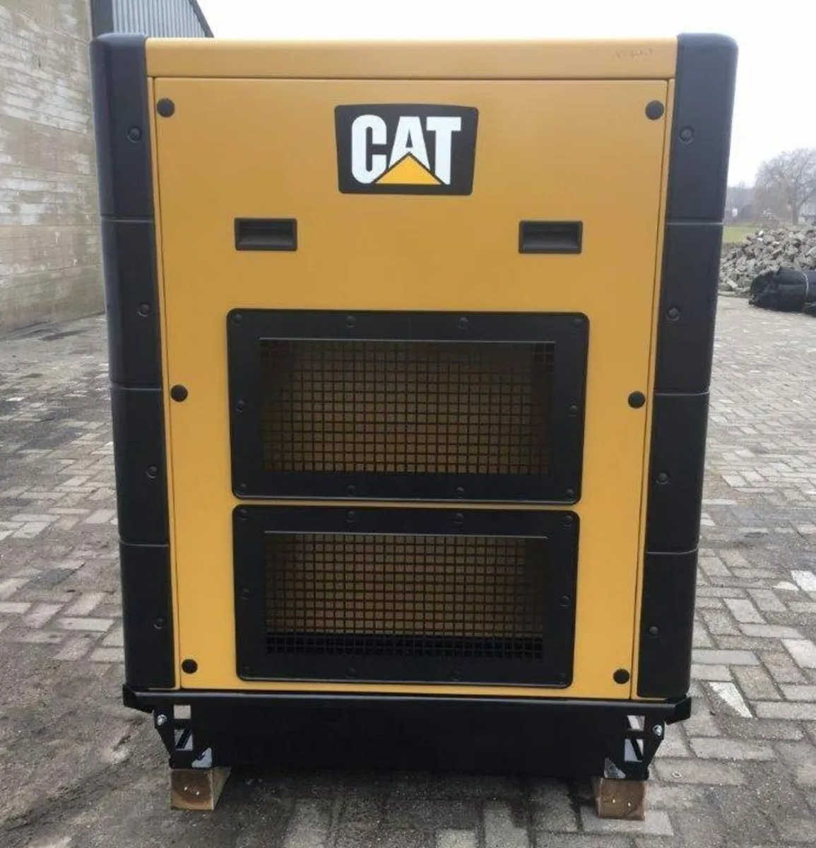 Caterpillar DE110E2 - 110 kWA Generator - 6 Hours - Image 3