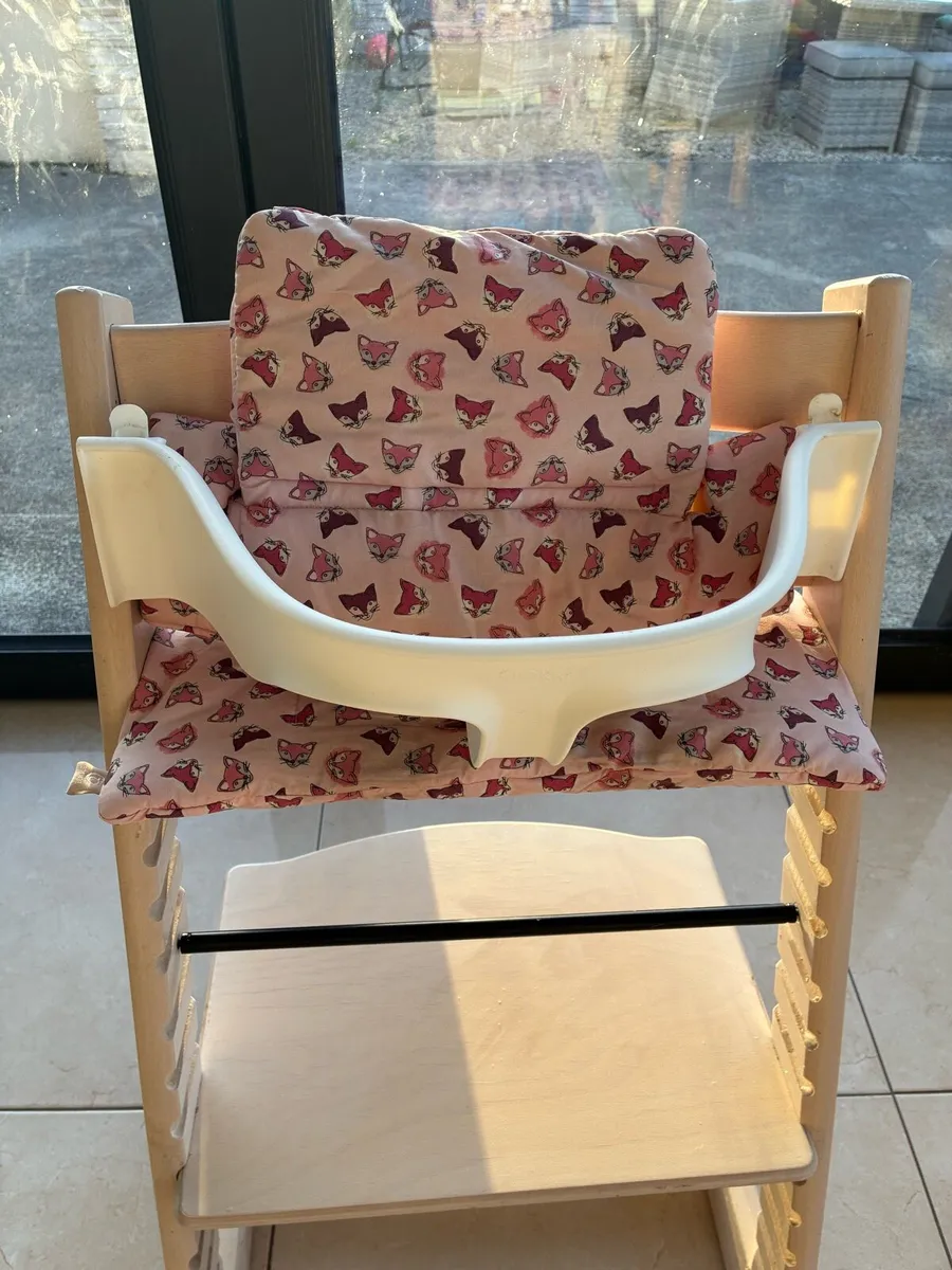Tripp Trapp Highchair set - Image 4