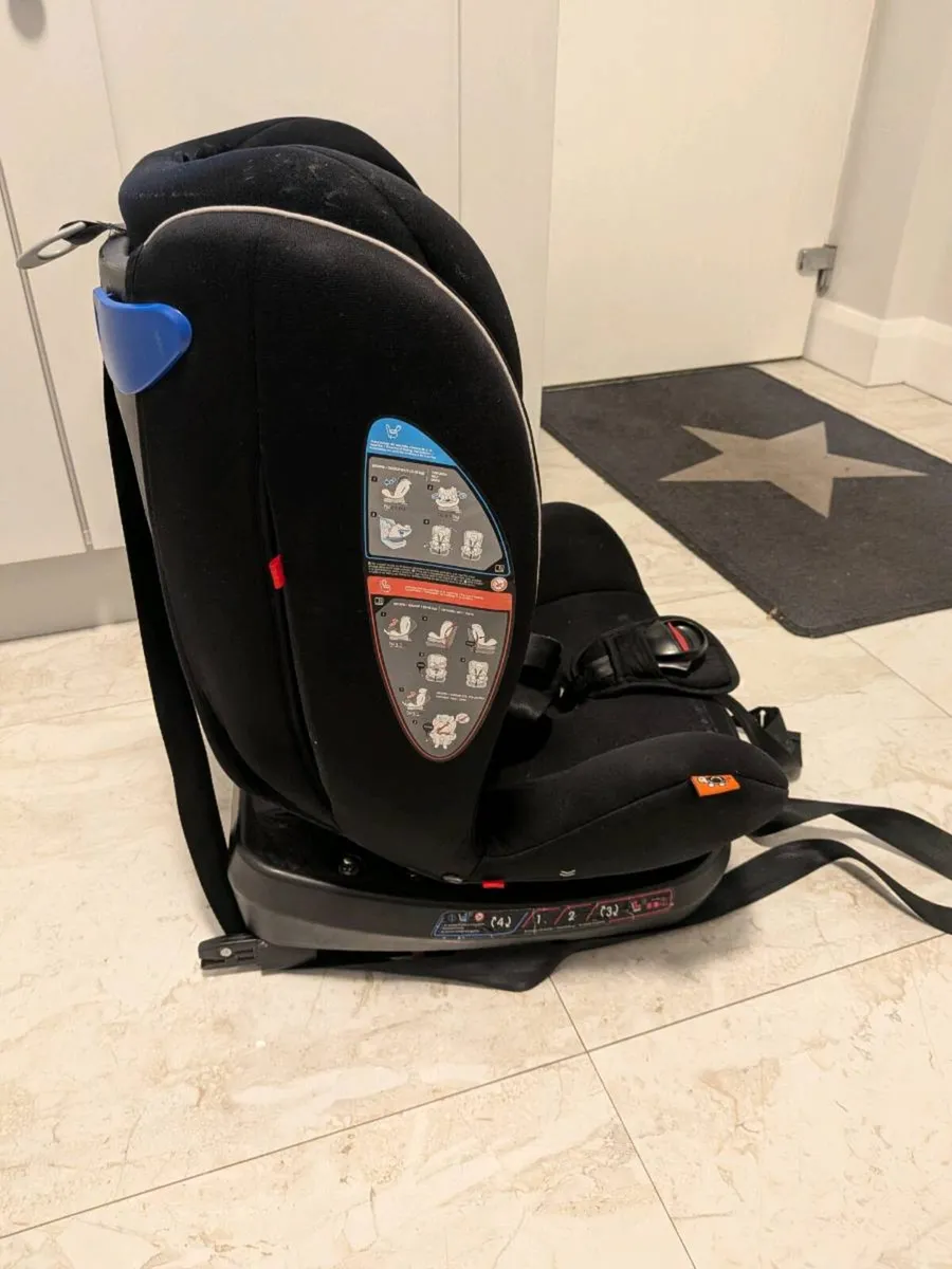 Car seat - Image 2