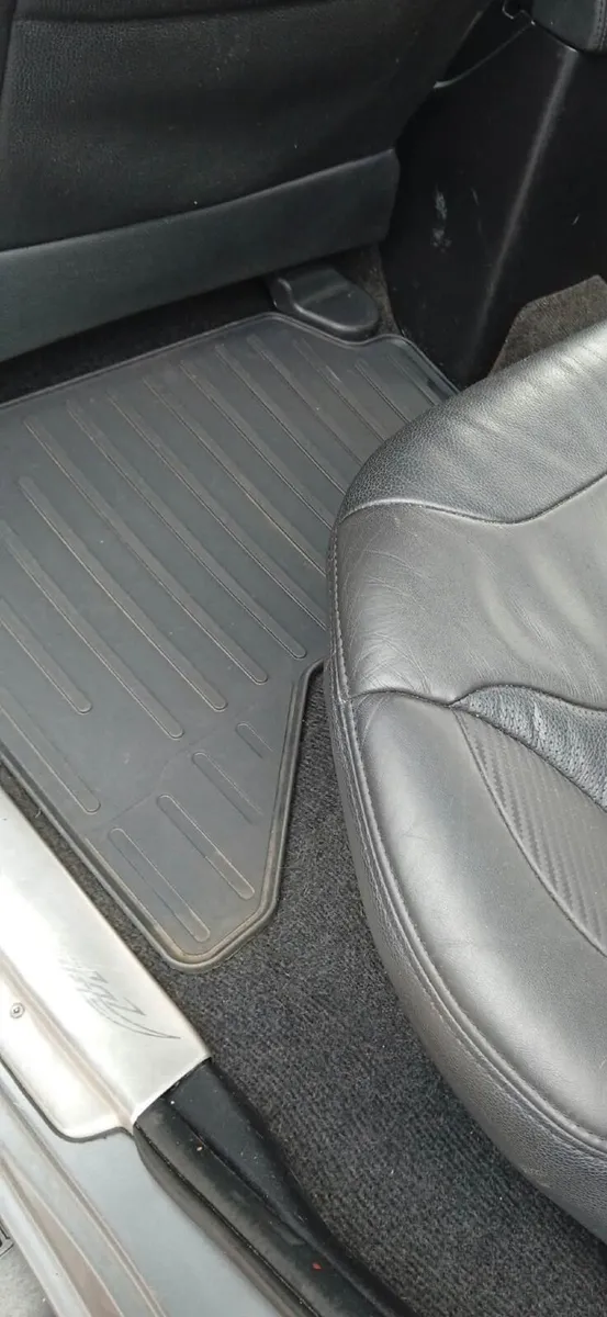 Mitsubishi l200 Barbarian - Image 4
