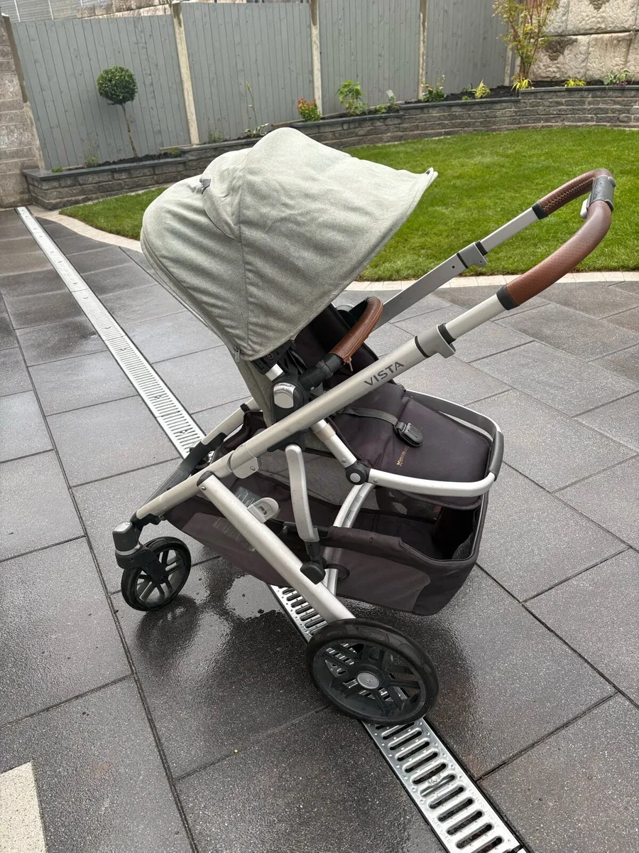Vista v2 travel system - Image 1