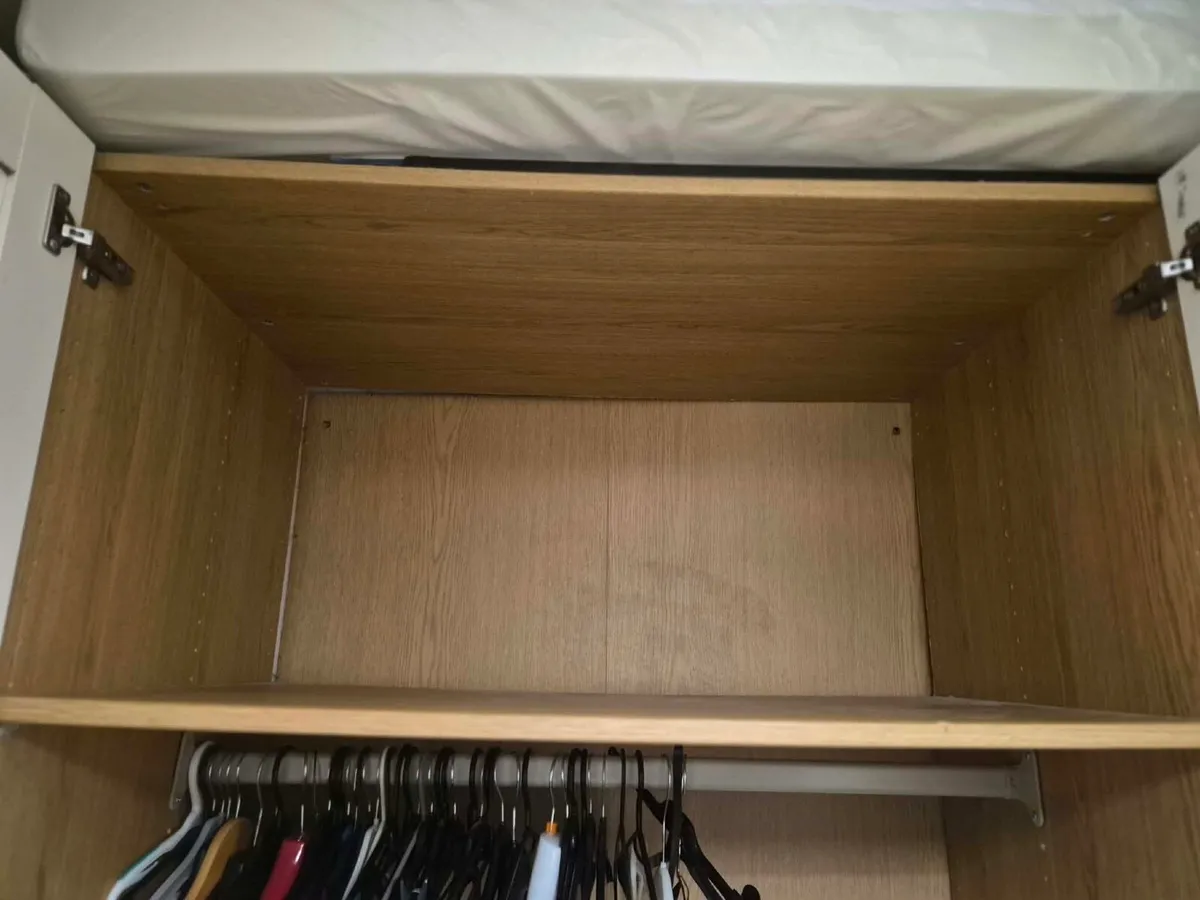 Double and single wardrobe - Image 3