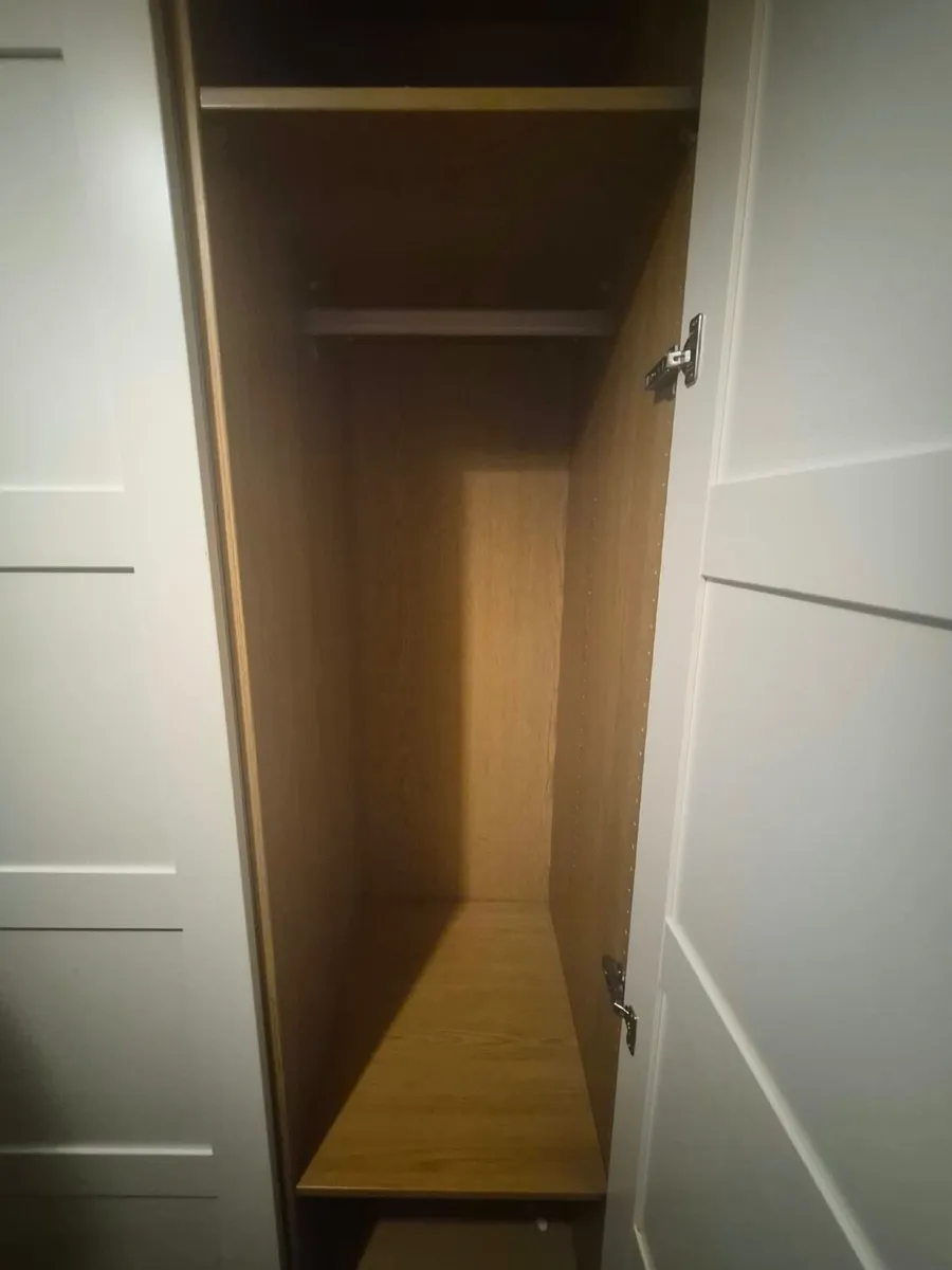 single wardrobe - Image 3