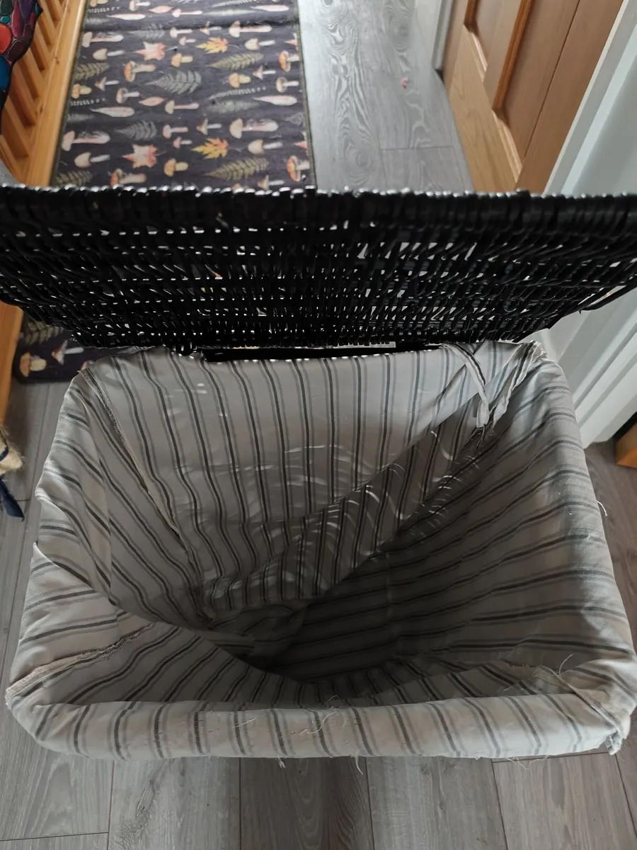 Laundry basket - Image 4