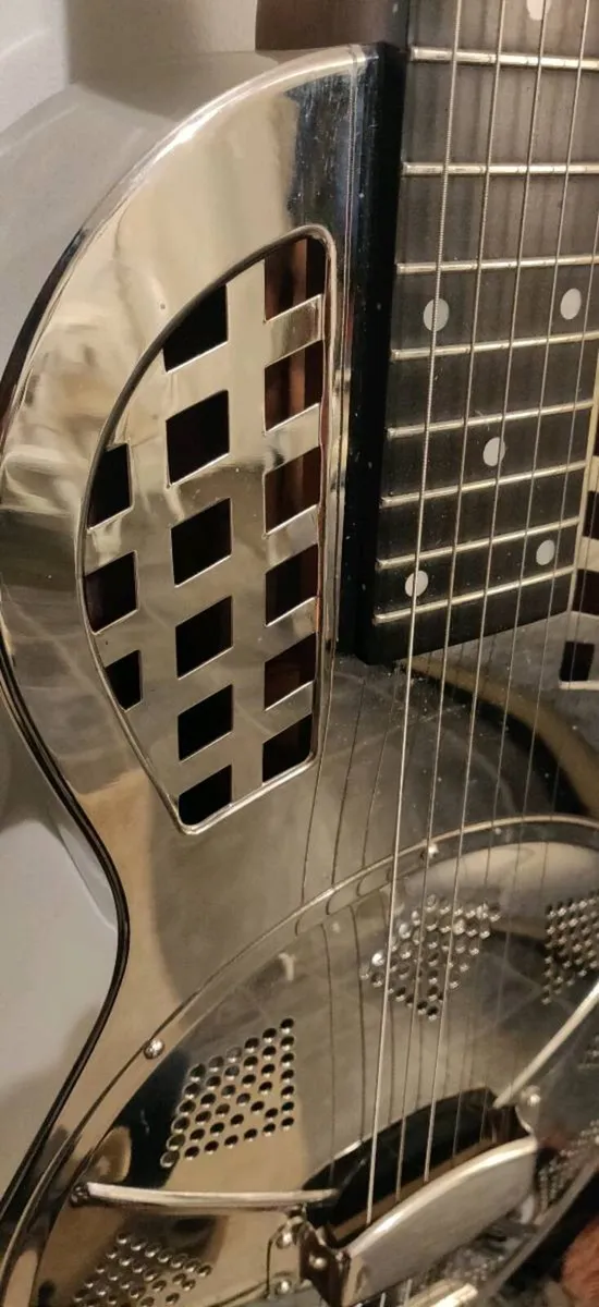 Hartwood Blues Resonator Guitar - Image 4