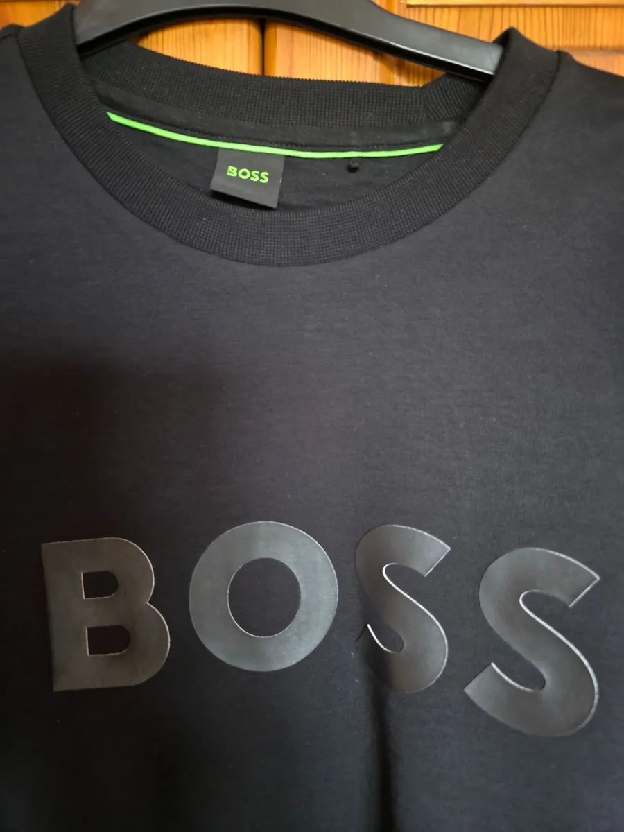 Mens Hugo Boss jumper - Image 4