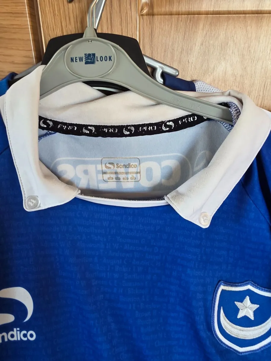 Portsmouth football top - Image 2