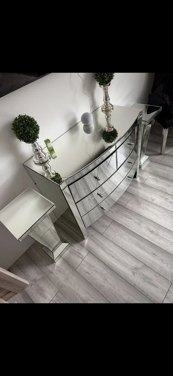 Mirrored furniture set - Image 2
