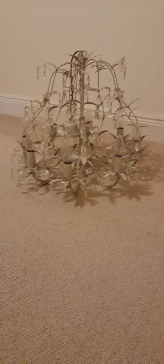 Laura Ashley Centrepiece Light Fitting - Image 2