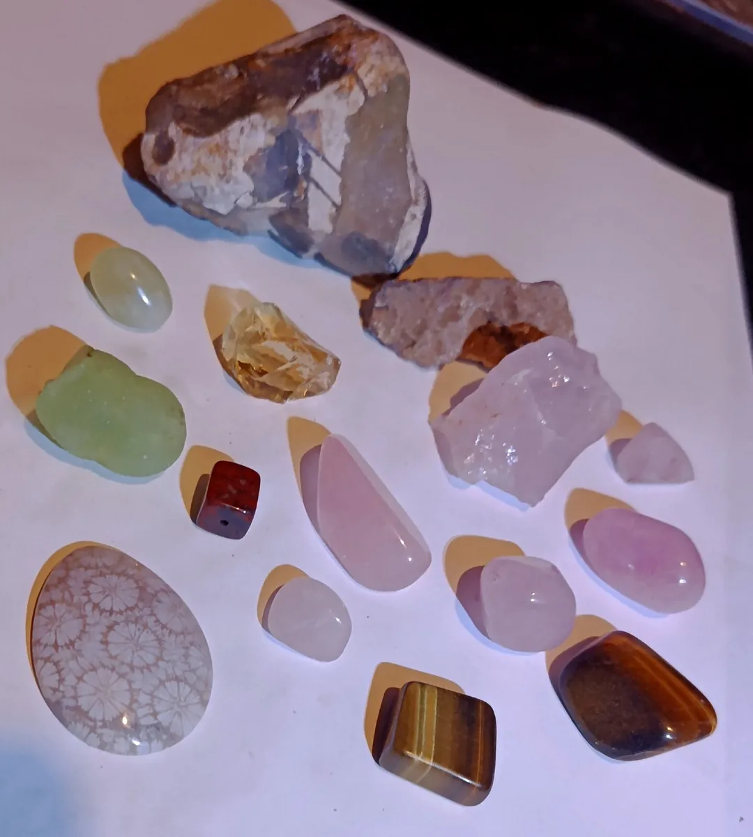 Semi precious stones, Fossil and others - Image 2