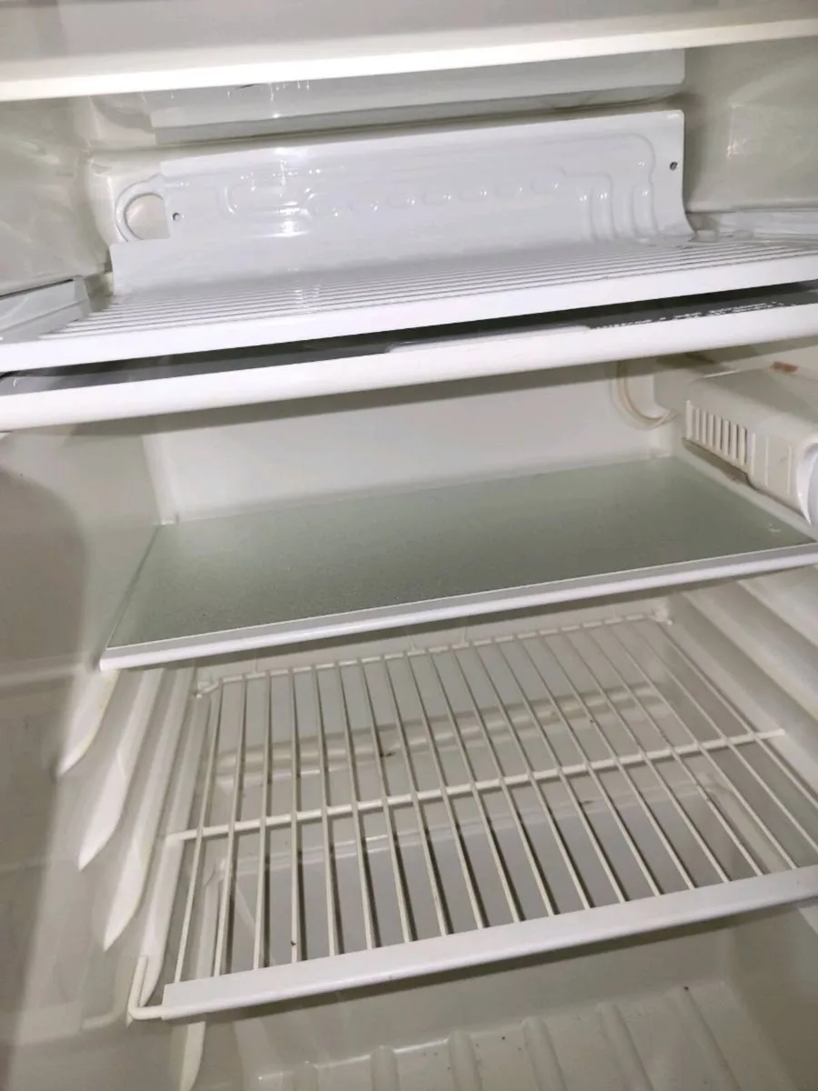 Fridge - Image 4