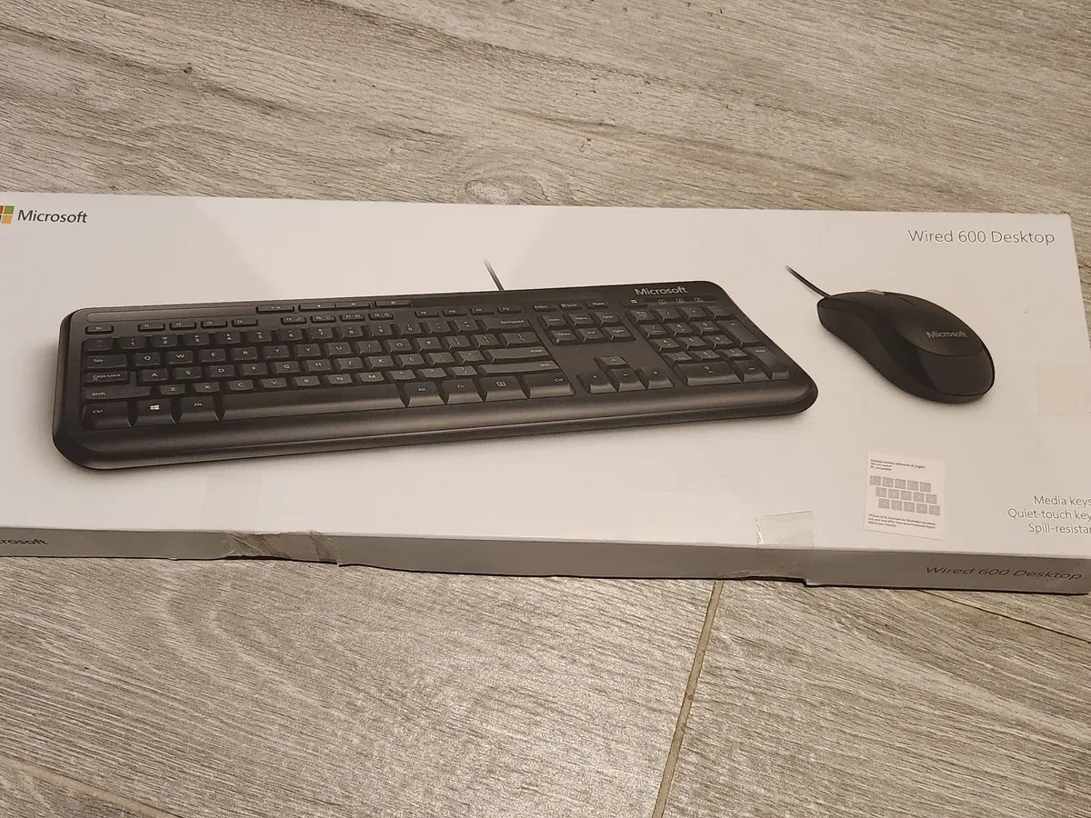Microsoft Wired 600 Desktop