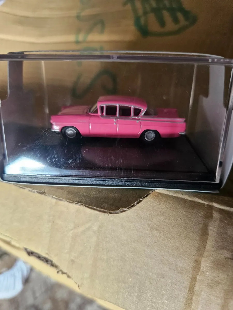 Corgi Oxford Die-cast Car