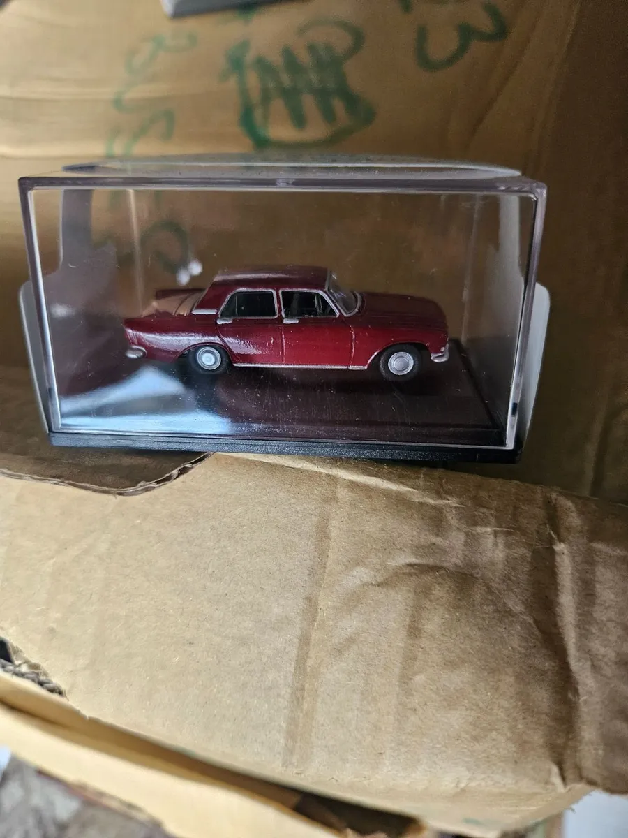 Corgi Oxford Die-cast Car