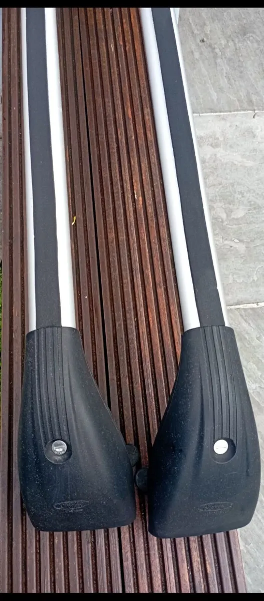 Roof bars - Image 1